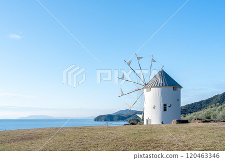 小豆島橄欖園希臘風車 120463346
