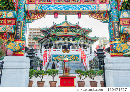 "Kanagawa Prefecture" Yokohama Chinatown's colorful streets "Kanagawa Prefecture" Yokohama Chinatown's colorful streets 120471737