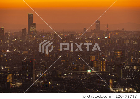 Osaka: Evening view from Nukatayama Observatory 120472788