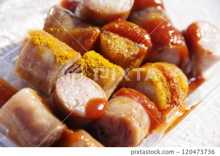 鳥棲體育場美食“咖哩香腸” 鳥棲體育場美食“咖哩香腸” 120473736