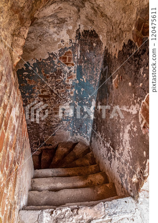 The ruins of a building 120475611