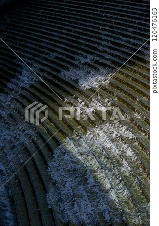 Step-like waterfalls — the delicate patterns of manmade waterfalls and natural flows Step-like waterfalls — the delicate patterns of manmade waterfalls and natural flows 120476163