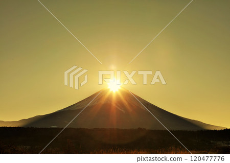 Diamond Fuji 120477776