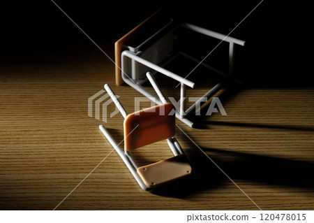 微型書桌和椅子 微型書桌和椅子 120478015