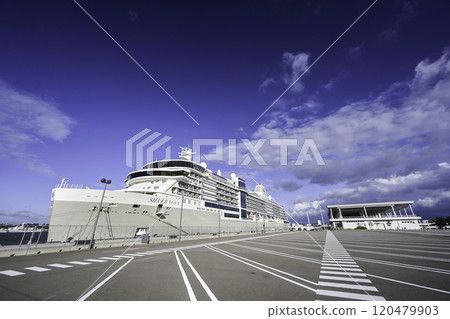 金澤港郵輪碼頭的 Silver Nova 120479903