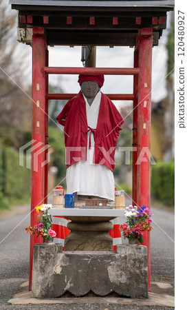 Koyama Jizo statue blocking the road Koyama Jizo statue blocking the road 120480927