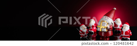 Santa (Christmas image) 120481642