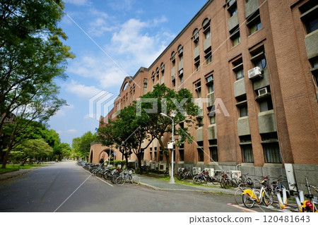 National Taiwan University (Da'an District, Taipei, Taiwan) 120481643