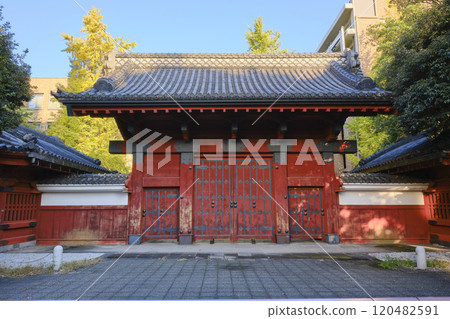 The University of Tokyo, Akamon 120482591