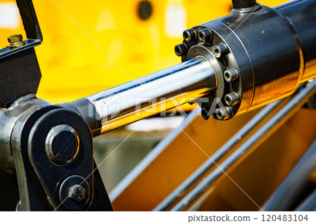 Hydraulic mechanism on modern machine 120483104