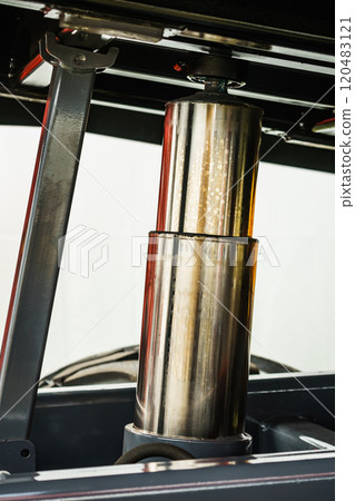 Hydraulic mechanism on modern machine Hydraulic mechanism on modern machine 120483121