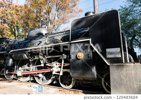 A close-up look at the steam locomotive at Okura Sports Park, Okura, Setagaya-ku, Tokyo, under a clear, blue autumn sky A close-up look at the steam locomotive at Okura Sports Park, Okura, Setagaya-ku, Tokyo, under a clear, blue autumn sky 120483684