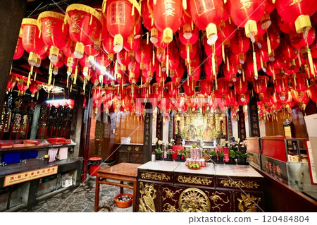 士林慈賢宮（台灣台北市士林區） 120484804