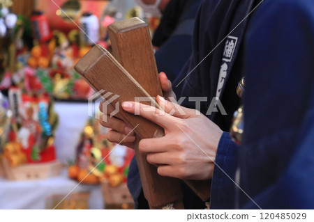 Tori no Ichi Sanbon-jime clappers Hand-claps Hand-jime clappers Tori no Ichi Sanbon-jime clappers Hand-claps Hand-jime clappers 120485029
