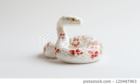 A simple white snake ornament 120487963