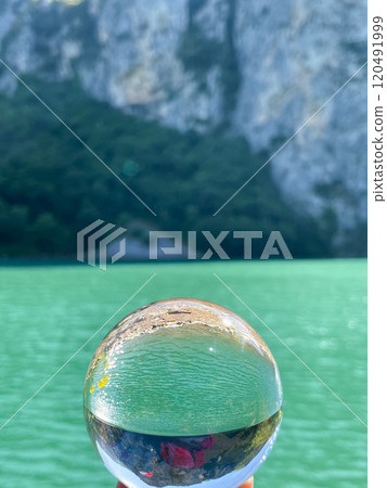 Peaceful landscape view of lake in Mat, Albania 120491999