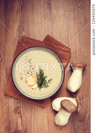 mushroom cream soup, with dill and bruschetta, mushroom eringi, 120493979