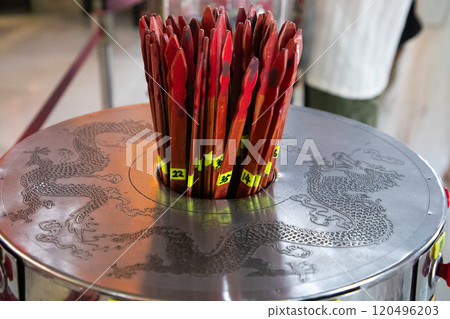 largest Buddhist temple Thean Hou in Kuala Lumpur, Malaysia largest Buddhist temple Thean Hou in Kuala Lumpur, Malaysia 120496203