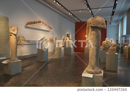 Berlin's cultural treasure trove - Museum Island Berlin's cultural treasure trove - Museum Island 120497260