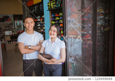 asian professional worker standing crossing arm 120499089