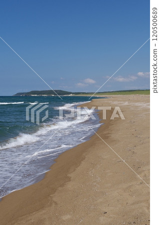 石川縣加賀市從鹽谷海灘到交野海灘的沙灘 120500689