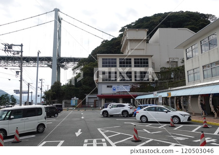The Kanmon Bridge and the undersea tunnel entrance in the Mimosusogawacho area of Shimonoseki City The Kanmon Bridge and the undersea tunnel entrance in the Mimosusogawacho area of Shimonoseki City 120503046