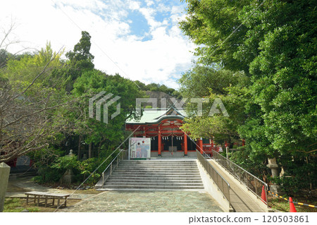 Awashima Shrine [Wakayama City, Wakayama Prefecture] 120503861