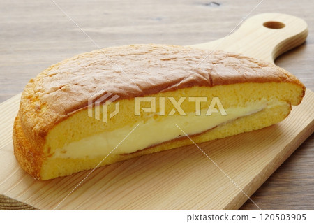 奶油雪紡三明治佐香蕉味鮮奶油 120503905