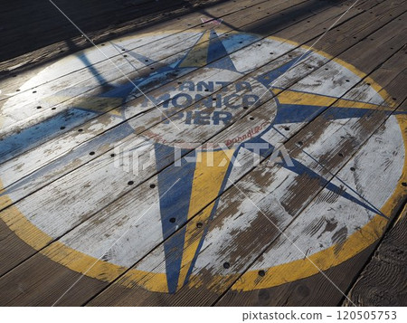 Santa Monica 120505753