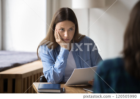 HR feel dissatisfied with unsuccessful job interview, not suitable applicant 120505990