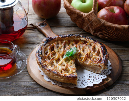 Apple pie (whole apple pie) Apple pie (whole apple pie) 120507022