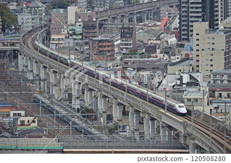 Tohoku Shinkansen Omiya-Ueno JR East E2 series J62 train (Sendai) + E3 series L52 train (Yamagata) Yamabiko Tohoku Shinkansen Omiya-Ueno JR East E2 series J62 train (Sendai) + E3 series L52 train (Yamagata) Yamabiko 120508280