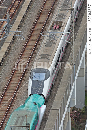 Tohoku Shinkansen Omiya-Ueno JR East E5 series U9 formation (Sendai) + E3 series R4 formation (Akita) Hayabusa 120508287