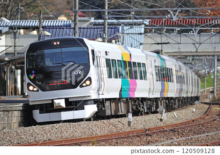 Chuo Line Uenohara JR East E257 series 0 series M-109 formation (Matsumoto) Azusa Kaiji Chuo Line Uenohara JR East E257 series 0 series M-109 formation (Matsumoto) Azusa Kaiji 120509128