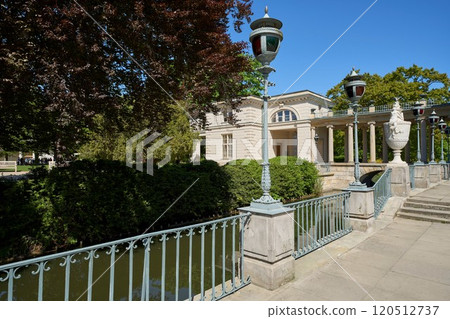 Courtyard and colonnade of palace on isle in Warsaw city in Poland 120512737