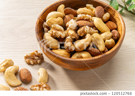 Mixed nuts Mixed nuts 120512768