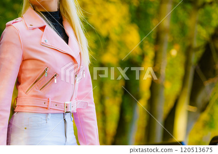 Fashion woman walking in autumn park Fashion woman walking in autumn park 120513675