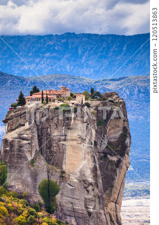 Monastery of the Holy Trinity i in Meteora, Greece 120513863