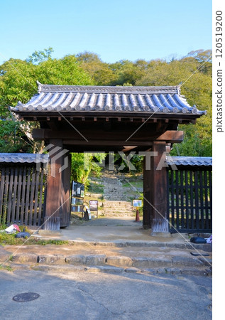 Uwajima Castle Up Gate Uwajima Castle Up Gate 120519200