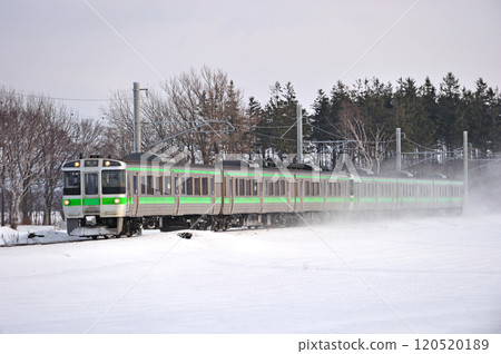 Sapporo Line Ishikari Tobetsu - Ishikari Taimi JR Hokkaido 721 series F-6 train (Sapporo) 120520189