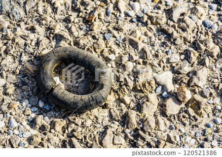 Damaged hanger of car muffler 120521386