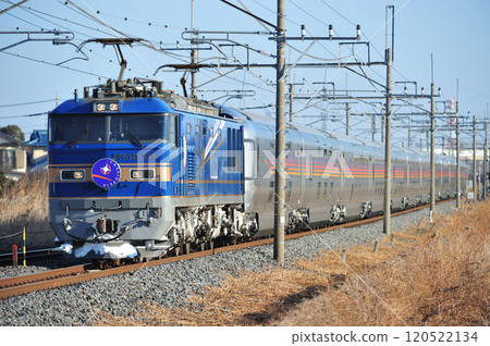 東北本線 栗橋東鷲宮 JR東日本 EF510-515(田端)+ E26系列(奧)仙后座 東北本線 栗橋東鷲宮 JR東日本 EF510-515(田端)+ E26系列(奧)仙后座 120522134