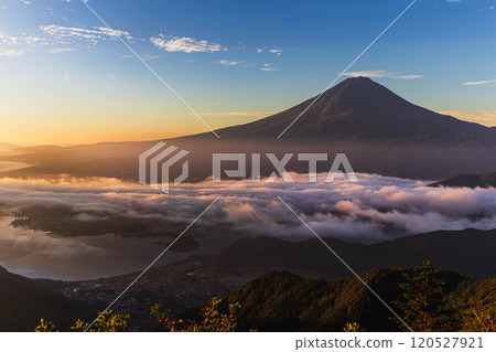 Unkai和富士山 120527921