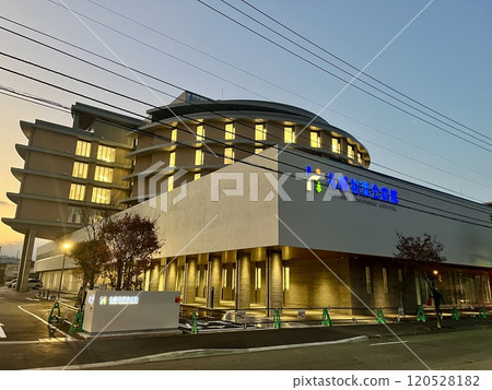 北海道札幌市豐平區柏井醫院平岸 北海道札幌市豐平區柏井醫院平岸 120528182
