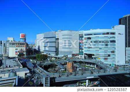A bird's-eye view of the station square at the east exit of Kawaguchi Station, a JR Keihin-Tohoku Line station in Kawaguchi City, Saitama Prefecture 120528387