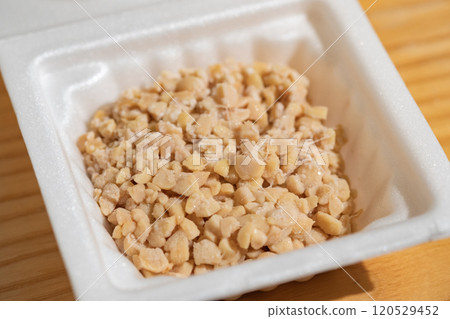 Image of crushed natto (stock photo) 120529452