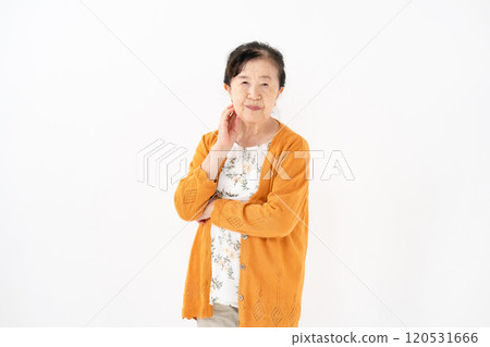 Senior woman portrait thinking 120531666