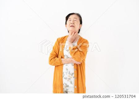 Senior woman portrait thinking 120531704