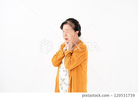 高級女性肖像思考 120531739