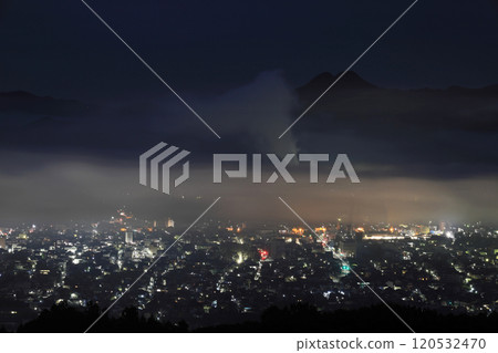 Chichibu sea of clouds and night view Chichibu sea of clouds and night view 120532470